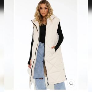 Madison The Label Size XS Bone Viktoria Hooded Puffer Vest